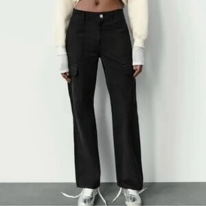 Zara Cargo Black Pants High Rise Straight Leg Zip Fly Button Front Womens Size 2